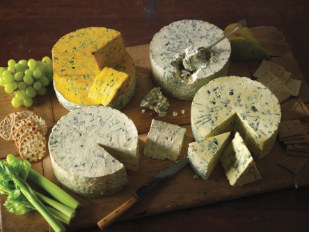 cheese_and_cider_shepherds_purse_group_cheeses.jpg